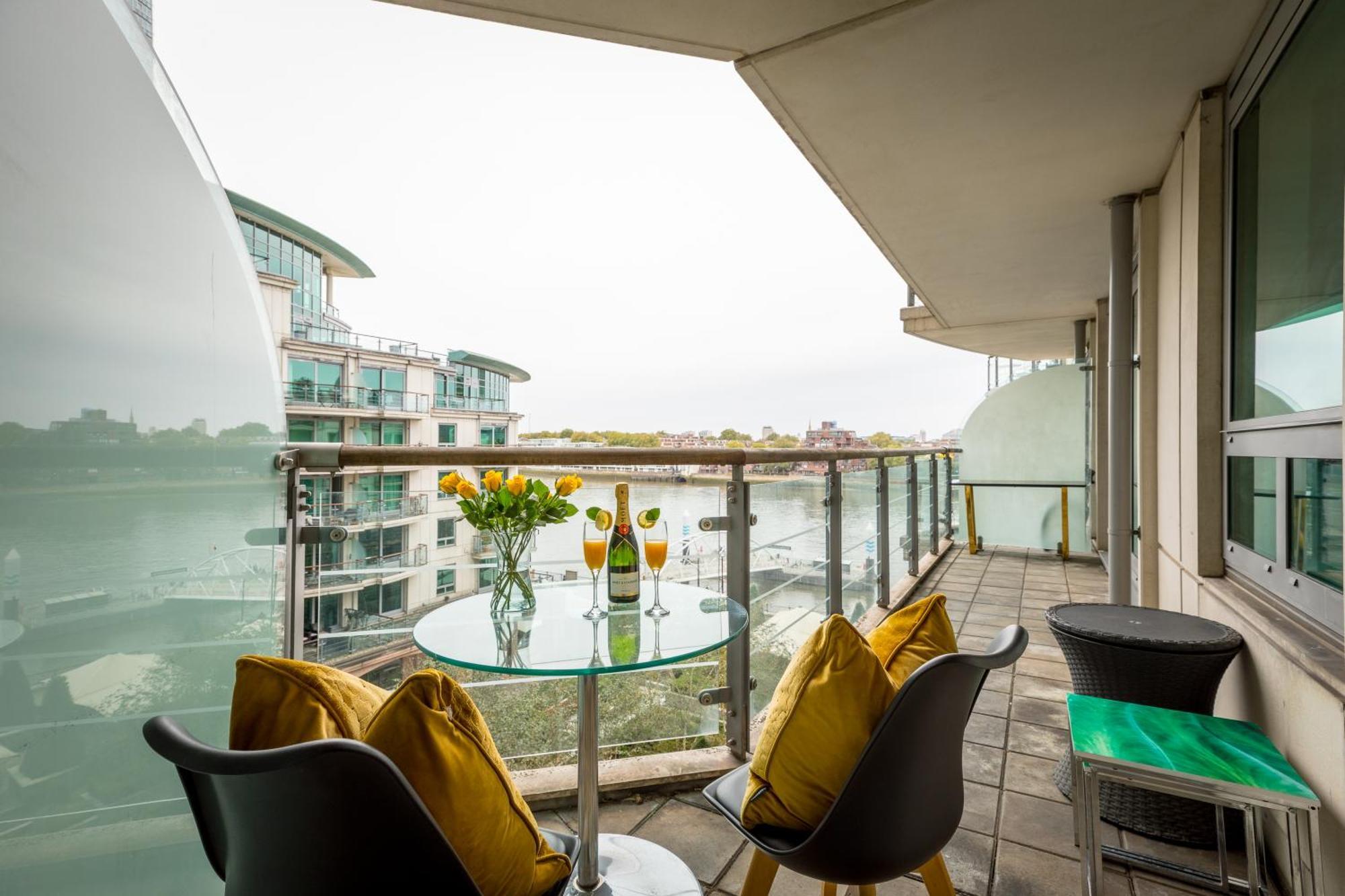 HUGE THAMES VIEW LUXXE NOMAD DESIGN Home London Exterior foto